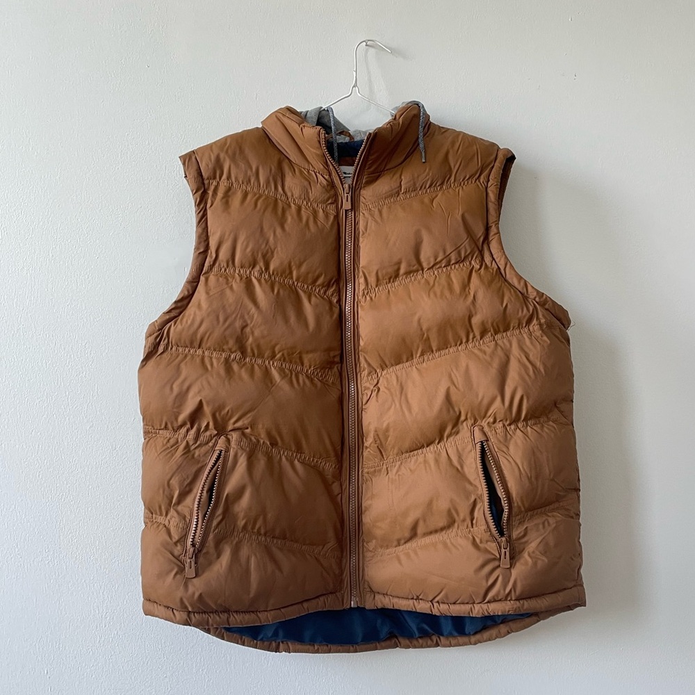 Puffer Vest - Picture 2 of 4